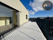 Prodej bytu 2+kk (52,8m2) + terasa (39.9m2) + garážové stání a sklep, Kladno, ulice Ke Křížku, cena 8000000 CZK / objekt, nabízí 