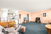 Prodej bytu 3+kk 70 m2 Benešovská, Kladno - Sítná, cena 6199000 CZK / objekt, nabízí 