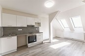 Pronájem bytu 2+kk 34 m2 Humna, Kladno - Kročehlavy, cena 16000 CZK / objekt / měsíc, nabízí CENTURY 21 Dream