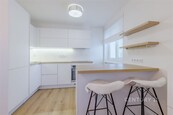 byt 2+kk, Jaroslava Kociána, Kladno-Kročehlavy, cena 21000 CZK / objekt / měsíc, nabízí CENTURY 21 Dream