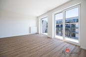 Prodej bytu 2+kk 51,8 m + balkon 9,3 m, cena 6211240 CZK / objekt, nabízí 