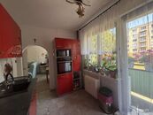 Prodej světlého bytu 2+1 po kompletní rekonstrukci, 62,7 m, balkon, sklep Kladno, Kročehlavy, cena 6800000 CZK / objekt, nabízí 