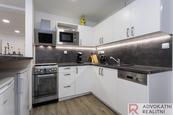Exkluzivně Vám nabízíme prodej bytu 3+kk + 2x parkovací místo a zahrada v obci Těptín. , cena 7650000 CZK / objekt, nabízí 