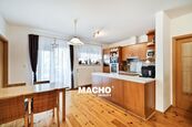 Pronájem bytu 3+kk, 71 m + balkon 6 m | Varadov Líšnice (Praha-západ), cena 23900 CZK / objekt / měsíc, nabízí 