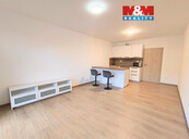 Pronájem bytu 1+kk v Slaném, ul. Lázeňská, cena 10000 CZK / objekt / měsíc, nabízí 