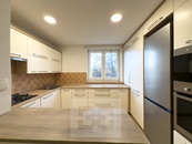 Pronájem byty 2+1, 71 m2 - Kladno, cena 17500 CZK / objekt / měsíc, nabízí Bohemian Estates International s.r.o.