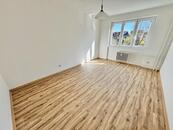 Mladá Boleslav, pronájem bytu po rekonstrukci 3+1 s balkonem, 74 m2 , cena 23000 CZK / objekt / měsíc, nabízí 